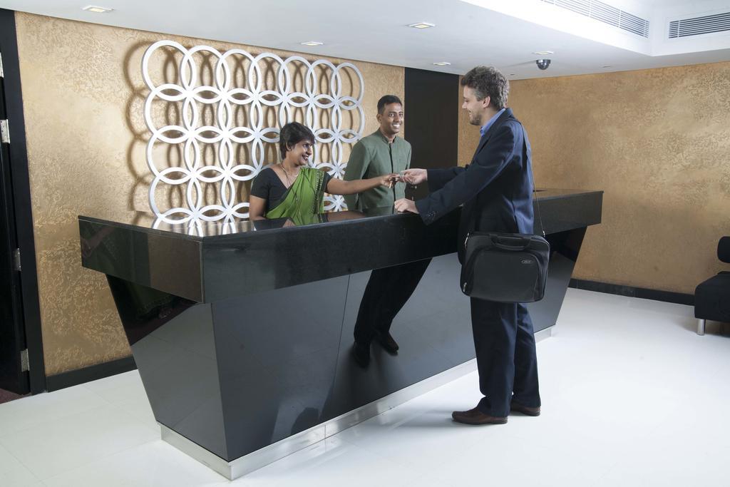 Renuka City Hotel Коломбо Экстерьер фото